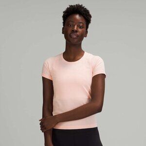Lululemon Swiftly Tech Short Sleeve Tee, 2.0 Race Length, Pink Mist, Size 6